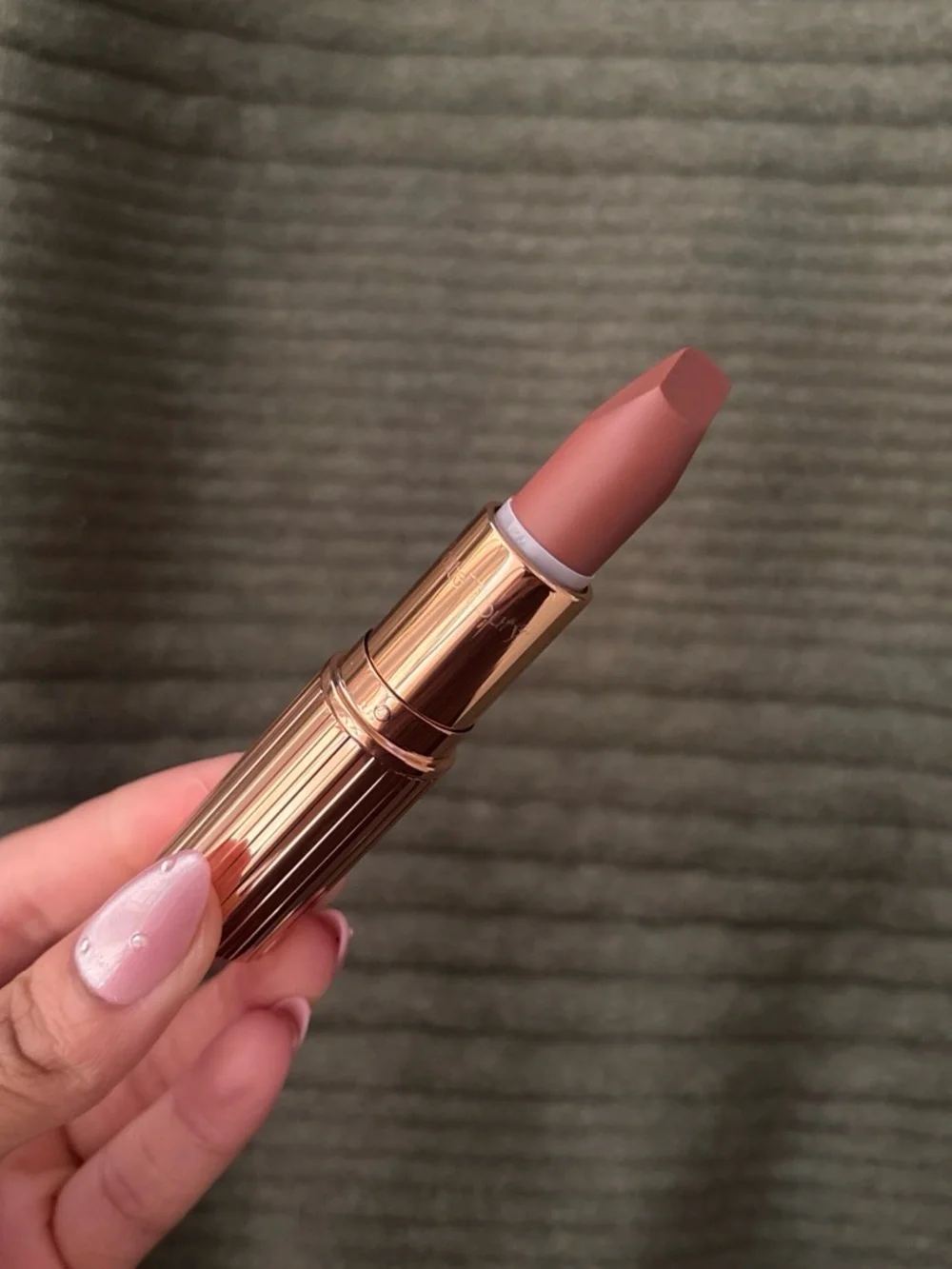 Charlotte Tilbury Matte Revolution Long-Lasting Lipstick - “Very Victoria”